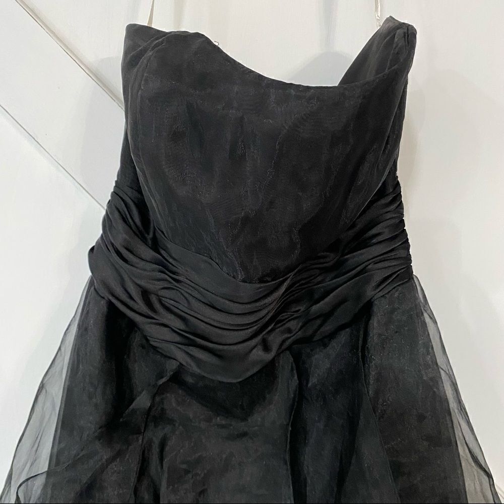 Davids Bridal Women's Black Strapless Tiered Organza Dress size 8 Style F14196 - Picture 2 of 8